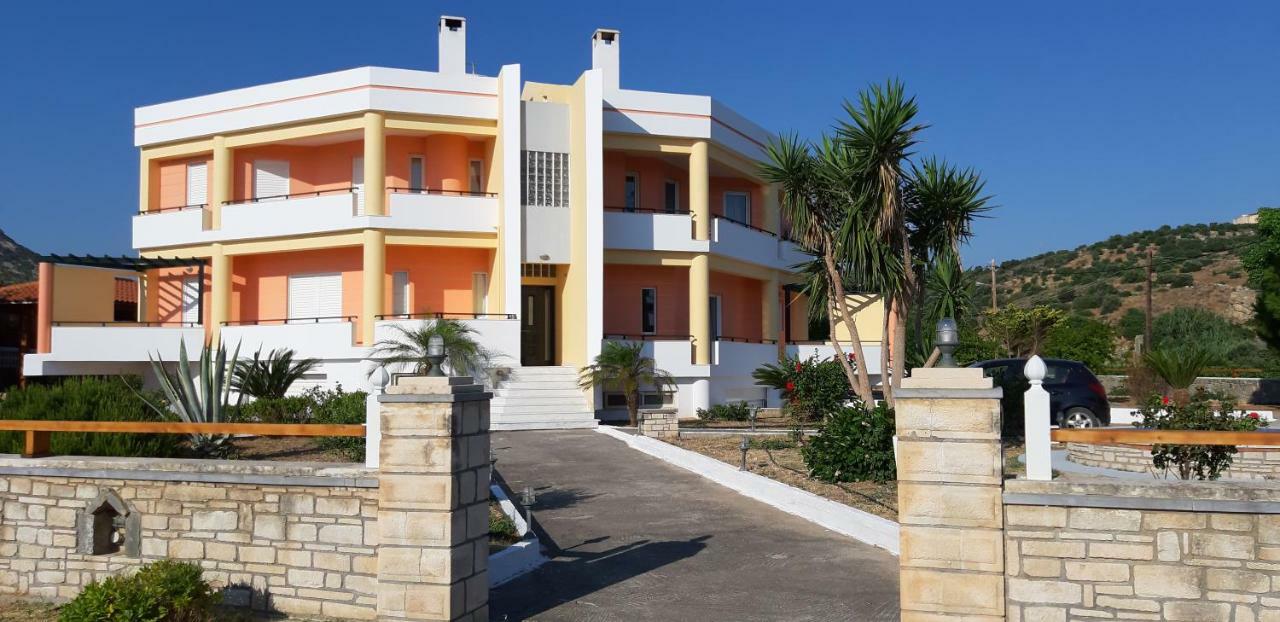 House Of Light Apartment Sitia  Bagian luar foto